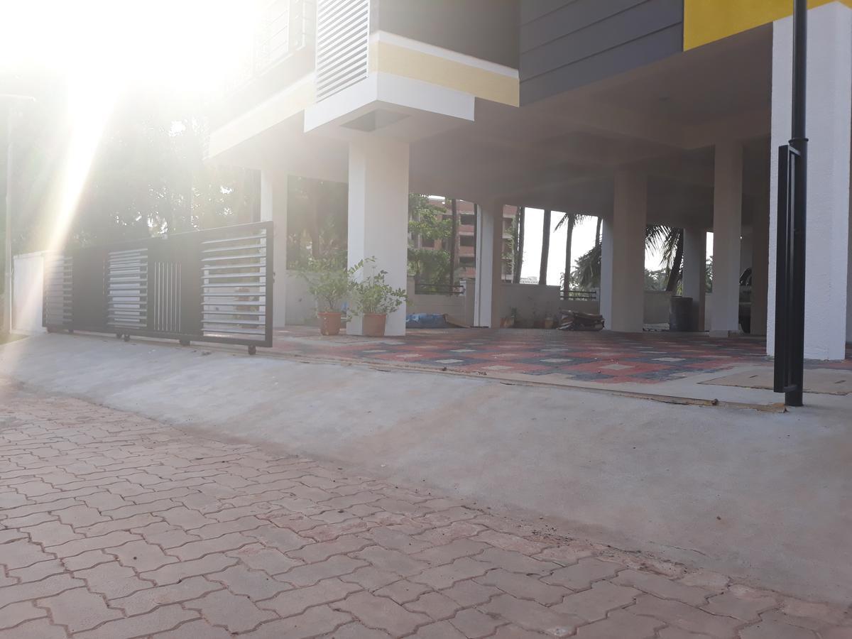 Apartament Aikya Mangaluru Zewnętrze zdjęcie